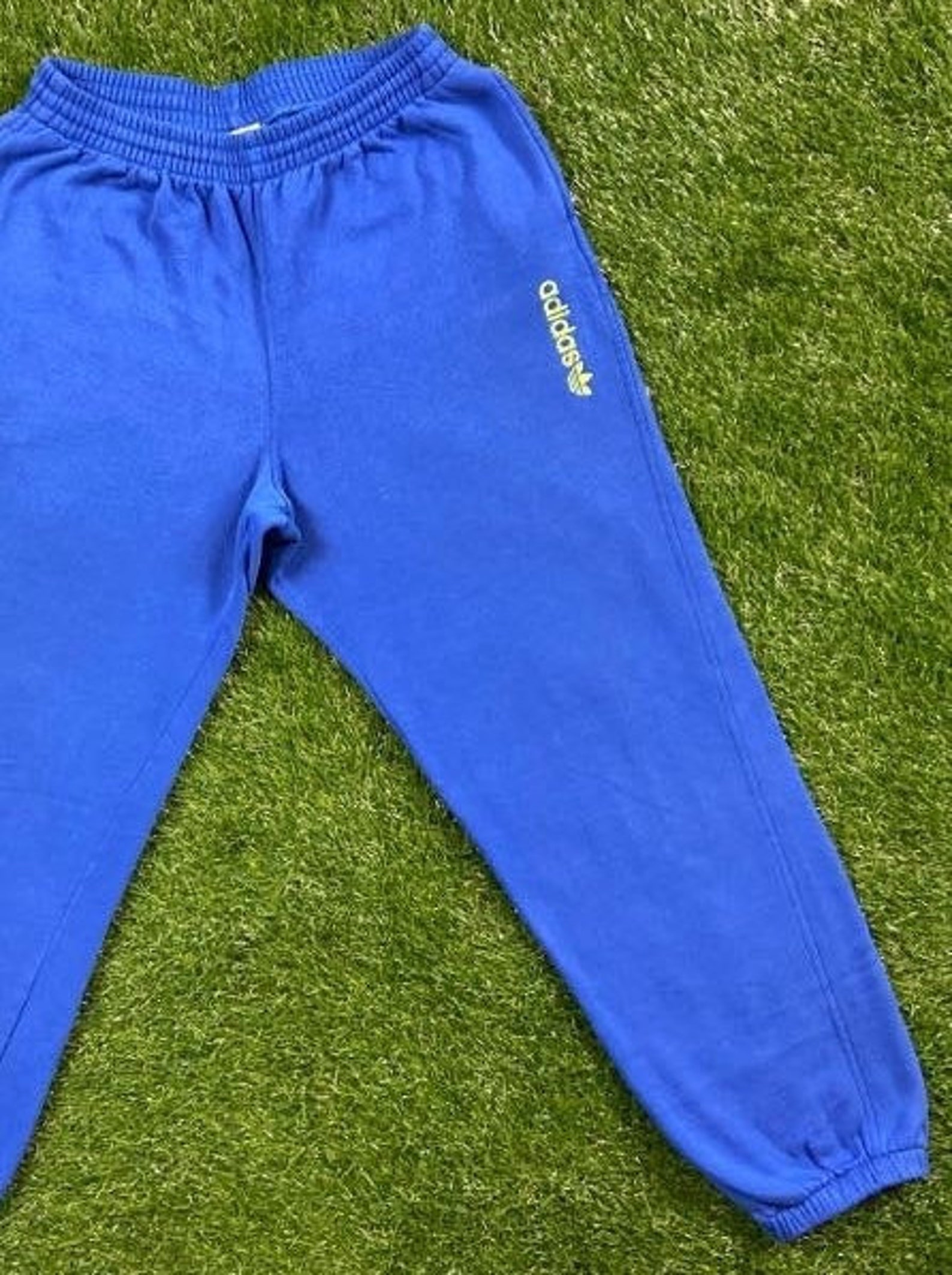 sweatpants in the 80s