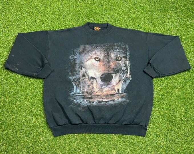 Vintage Wolf Crewneck Sweatshirt Made USA Size Xtra Large XL National Wildlife Pack Animals Habitat All Over Print 1990s Pull Over Oversized