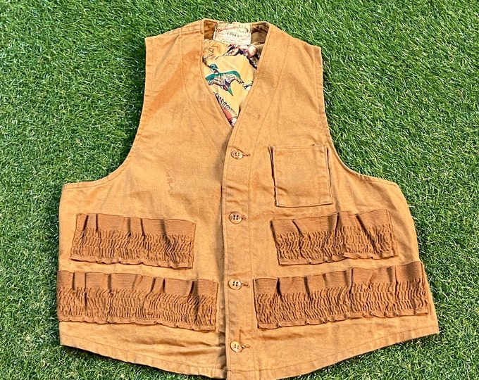 Vintage Fishing Vest American Outfitters Size Xtra Small XS Bass Pro Shops Fishing Hunting Nature 1960s 60s