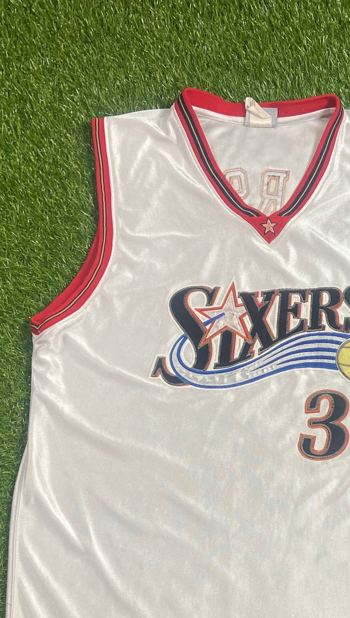 Vintage Philadelphia 76ers Allen Iverson #3 Jersey Reebok Vintage Philadelphia 76ers Allen Iverson #3 Jersey Reebok