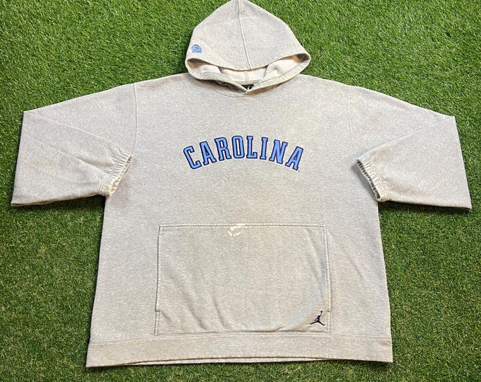 Vintage UNC University of North Carolina Tar Heels Hoodie Sweatshirt Size Xtra Large XL NCAA College Basketball Air Jordan Pull Over 1990s