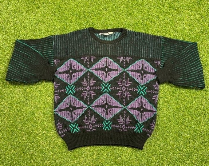 Vintage Black Multicolor Knitted Crewneck Sweater Magnum Made in Italy Size Large L Quality Warm Winter Fashion Pull Over Oversized