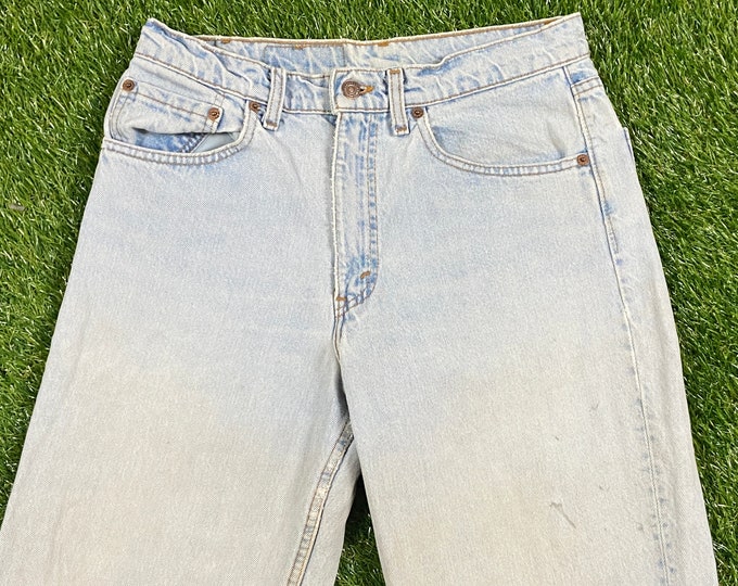 Vintage Levi Strauss & Co 505 Jeans Size 32 x 30 1990s 90s American USA Classic Tab Blue Jean Pants Bottoms True Vtg