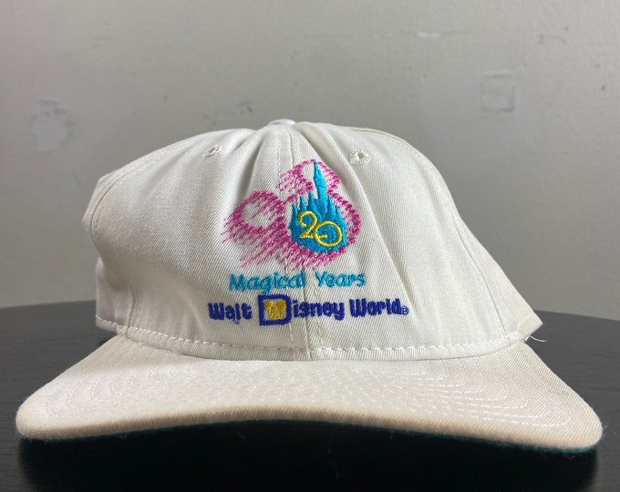 Vintage Walt Disney World Snapback Hat New Era Made USA OSFA Mickey Mouse WDW Magic Kingdom Disneyland 1990s 90s
