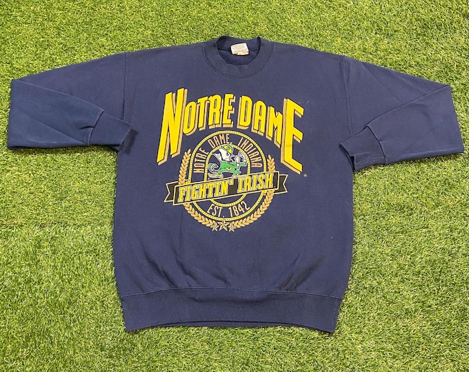 Vintage Notre Dame University Crewneck Sweatshirt Made USA Size Large L Fightin' Irish NCAA College Football Pull Over Oversized 1990s 90s