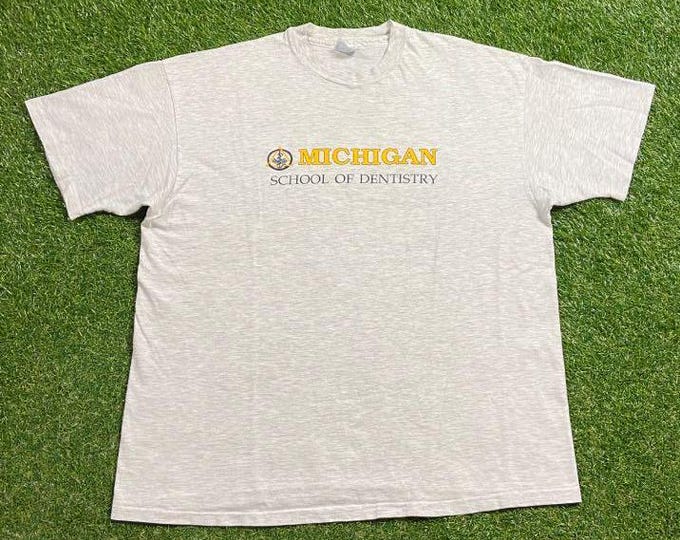Vintage University of Michigan Wolverines T Shirt Tee Made USA Size XL NCAA College Football Basketball Detroit School of Dentistry 1990s