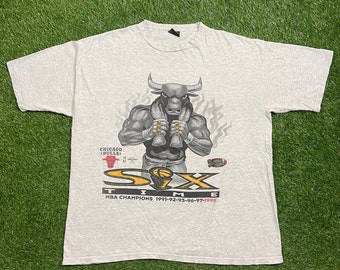 Vintage Chicago Bulls T Shirt Tee Made USA Size 3X NBA Basketball Illinois Classic Jordan Six Time Champions 1990s 90s