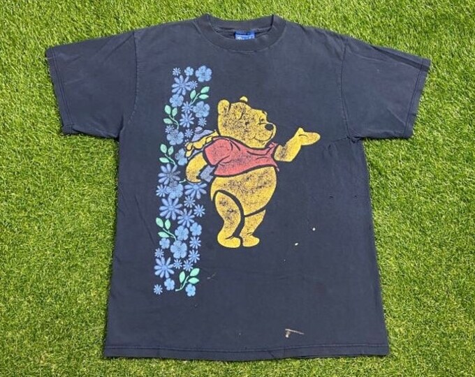 Vintage Winnie The Pooh T Shirt Tee Size Large L Walt Disney World WDW Classic Cartoon Mickey Mouse Pooh 1990s 90s