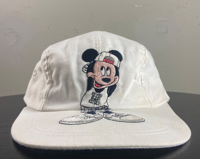 Vintage Mickey Mouse Snapback Hat Cap Size Small / Medium Walt Disney World WDW Magic Kingdom Disneyland 1990s 90s