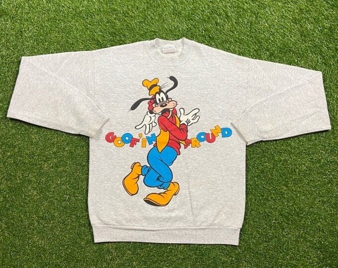 Vintage Goofy Crewneck Sweatshirt Mickey & Co Size Medium M Walt Disney World Magic Kingdom Disneyland Mickey Mouse Pull Over 1990s