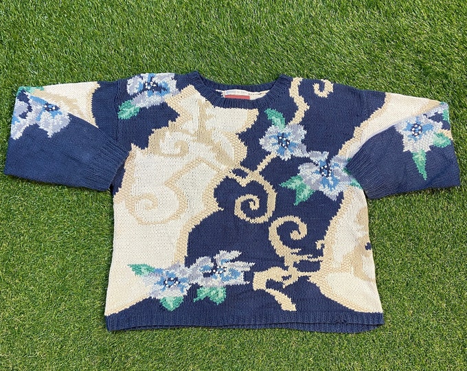 Vintage Flower Knitted Crewneck Sweater Pull Over Size Large L Quality 90s Comfortable Fit 1990s Original Fall Winter Warm Cozy