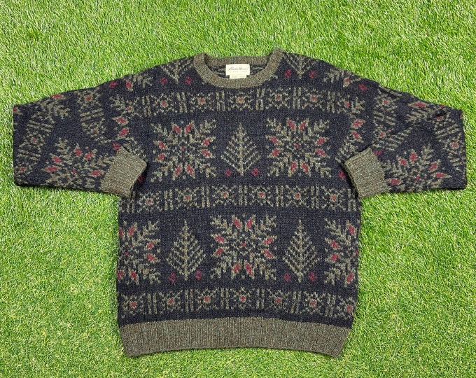 Vintage Eddie Bauer Crewneck Sweater Size Medium M American Clothing Apparel Pull Over 1990s 90s Warm