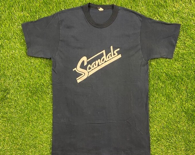Vintage Scandals International T Shirt Tee Size Small S Classic Caribbean Islands 1980s 80s