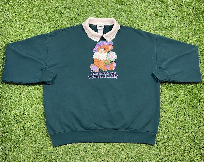 Vintage Grandmas are Warm and Cuddly Crewneck Sweatshirt Size Xtra Large XL Family Quality Oversized Comfy Great Fit Original 90s Pull Over