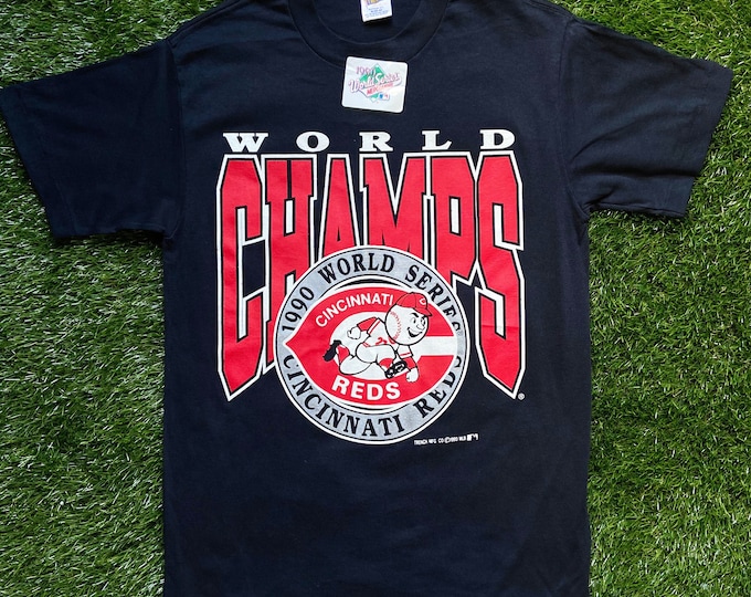 Vintage Cincinnati Reds 1990 World Champions T Shirt Tee Trench Medium Made USA MLB Ohio Cleveland 1990s World Series New With Tags Large