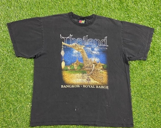 Vintage Thailand T Shirt Tee Joli Golf Made in Thailand Size Xtra Large XL Bangkok Royal Barge Classic Architecture Sculpture 1990s 90s