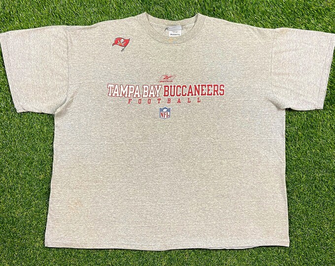 Vintage Tampa Bay Buccaneers T Shirt Tee Reebok Size XXL 2XL NFL Football Florida Super Bowl Champions Tom Brady TB12 1990s 90s