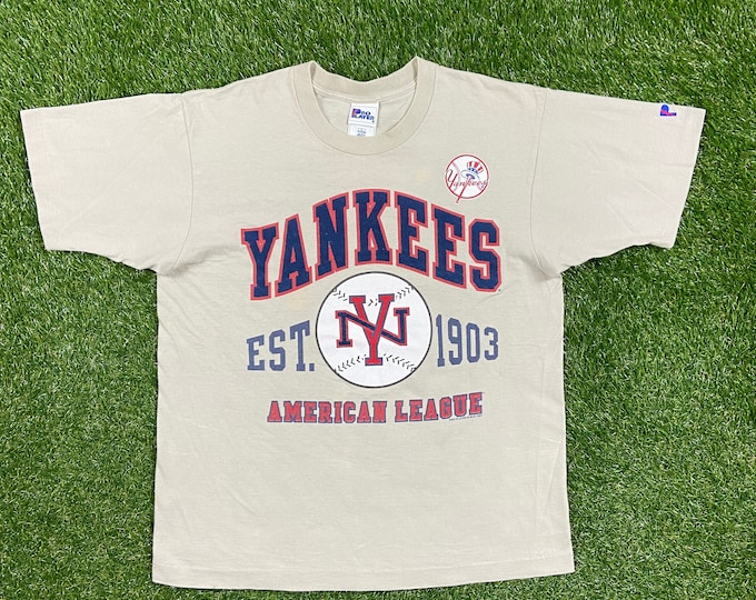 Vintage New York Yankees 1997  T Shirt Tee Pro Layer Made USA Size Large L MLB Bronx 1990s Classic Stadium Sports Baseball 1990s 90s