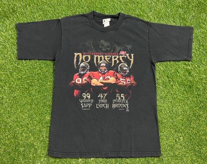 Vintage Tampa Bay Buccaneers T Shirt Tee Lee Sport Small S NFL Football Florida Tom Brady TB12 00s Super Bowl Lightning Rays Champions Sapp