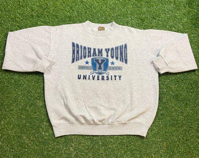 Vintage Brigham Young University Crewneck Sweatshirt Made USA Size Large L NCAA College Basketball BYU Utah Pull Over Oversized 1990s 90s