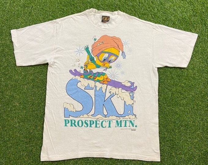 Vintage Tweety Bird T Shirt Tee TSI Made USA Size Xtra Large XL Looney Tunes Warner Bros Cartoon Bugs Bunny Taz 1990s 90s Space Jam