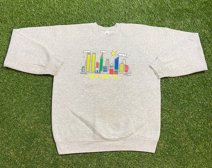 Vintage New York City Crewneck Sweatshirt Made USA Size Large L Big Apple Broadway NYC Manhattan 1990s 90s Pull Over Oversized