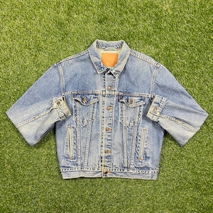Vintage Levi&#39;s Strauss & Co Jean Jacket Size Medium M American USA Classic Blue Jean Jacket Button Down 1990s