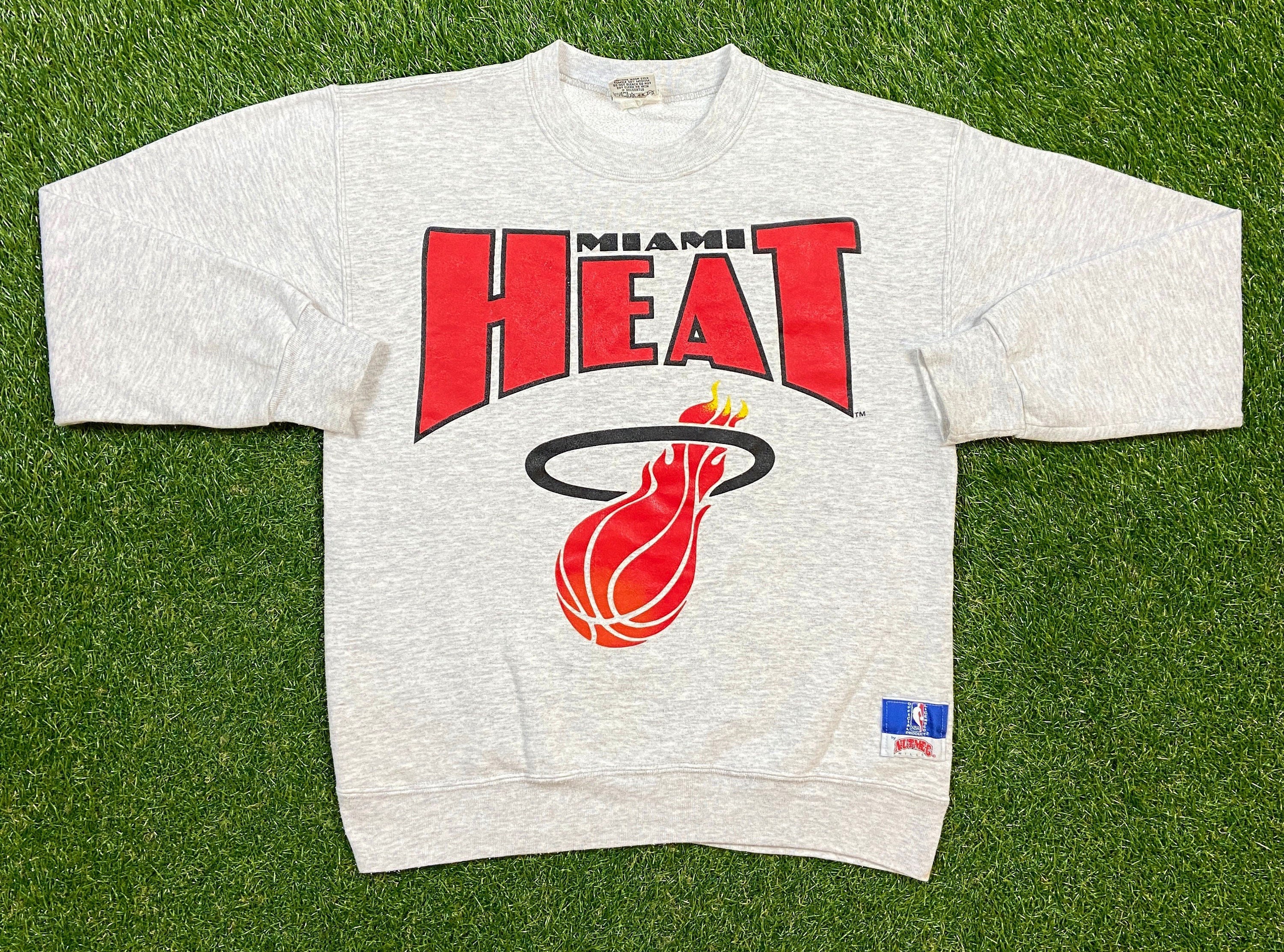 pink gucci tennis sweater