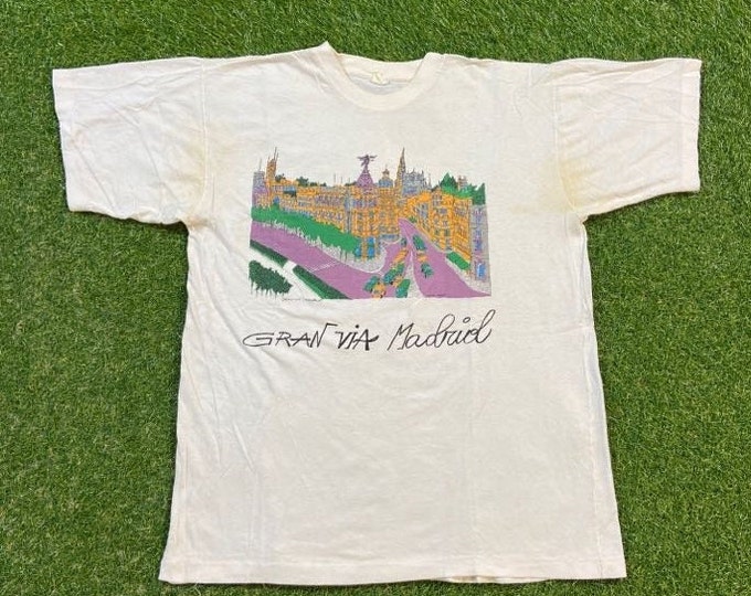 Vintage Gran Via Madrid T Shirt Tee Beach Club Made USA Size Xtra Large XL Barcelona Spain 1990s 90s