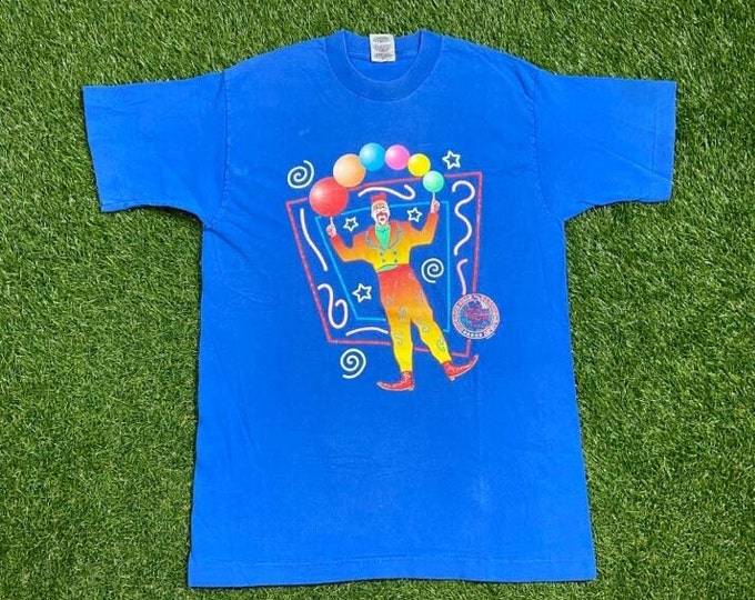 Vintage Ringling Bros T Shirt Tee Size Medium M The Greatest Show on Earth Rare Classic Ringling Brothers Circus Tour Clowns 1990s 90s