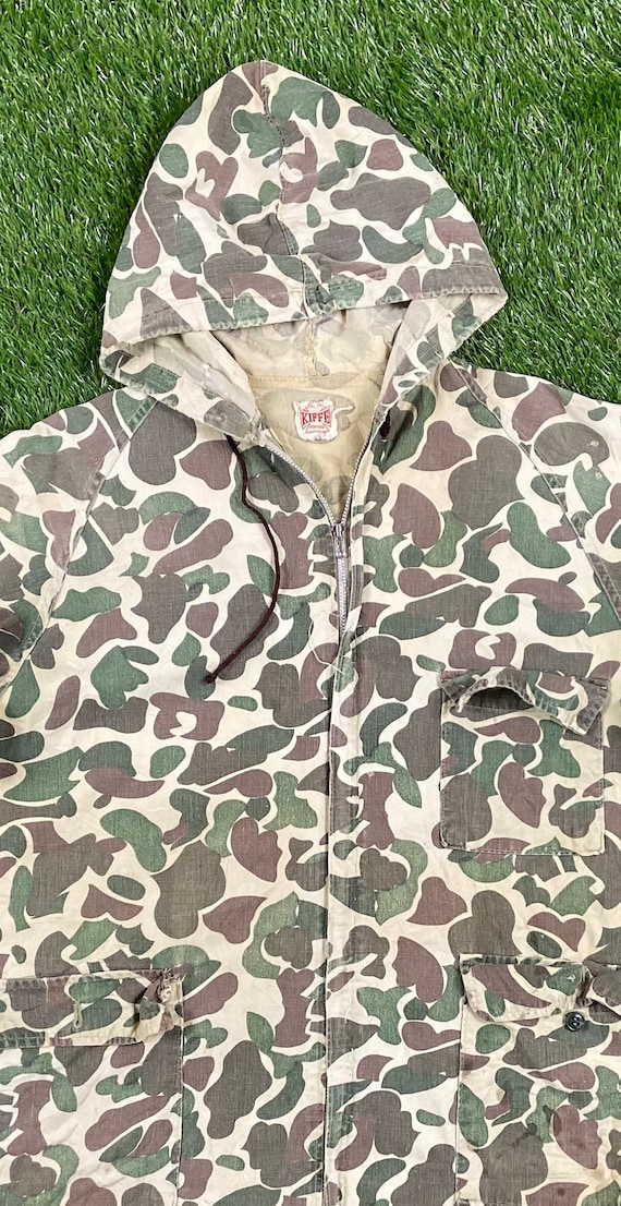 Vintage Military Official Kiffe New York Camo Hoodie Gem vintage-military-official-kiffe-new-york-camo-hoodie-gem