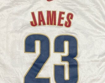 ★良品 NBA レブロン・ジェームズ CAVS JAMES #23 ユニフォーム 男性に人気！ 希少】 NBA レブロン・ジェームズ JAMES ＃23 CAVS