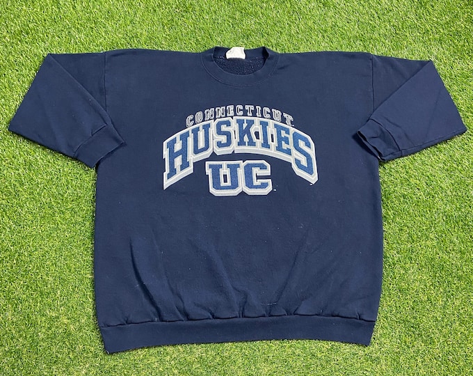 Vintage University of Connecticut Huskies UCONN Crewneck Sweatshirt Size XXL 2XL NCAA College Basketball 1990s 90s Pull Over Oversized