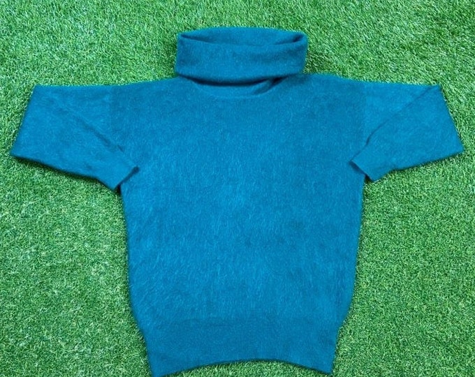 Vintage Ellen Tracy Turtleneck Sweater Size Medium M Quality Warm Winter Fashion Pull Over 1980s Mohair Superkid Lambswool