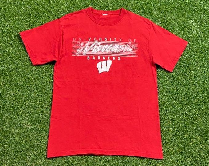 Vintage University of Wisconsin Badgers T Shirt Tee Size Youth Large NCAA College Football Basketball Bucky Badger 1990s 90s