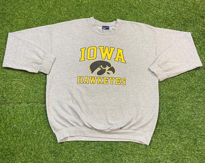 Vintage University of Iowa Hawkeyes Crewneck Sweatshirt Mv Sport Size Xtra Large XL NCAA College Football Cozy Warm Sweater Classic 90s