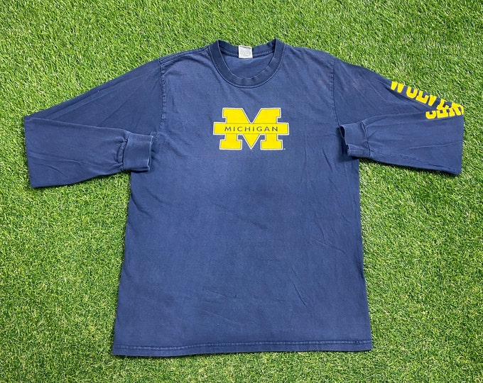 Vintage University of Michigan Wolverines Long Sleeve Soffe Size Medium M NCAA College Football Basketball Detroit 1990s 90s