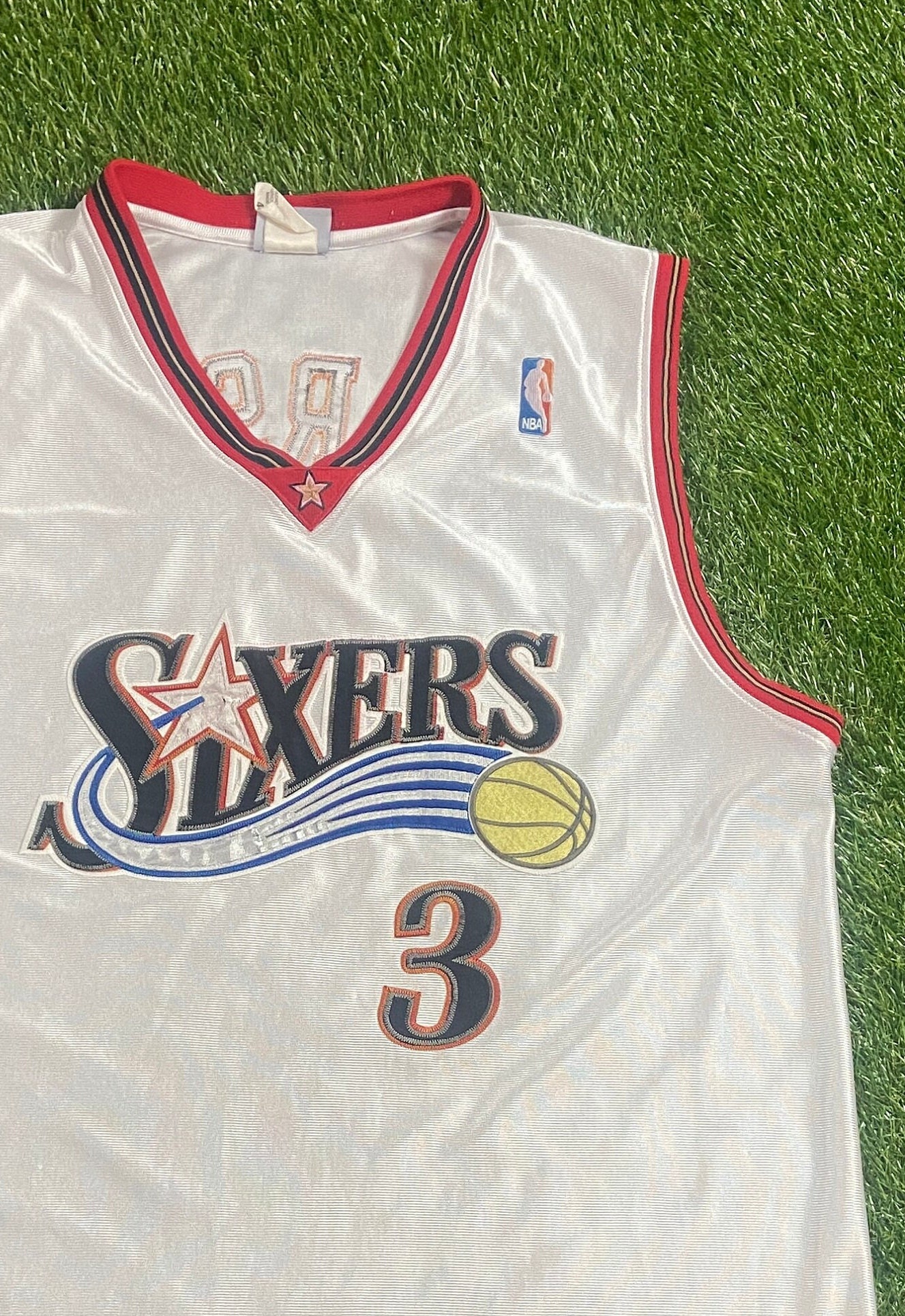 Vintage Philadelphia 76ers Allen Iverson #3 Jersey Reebok Vintage Philadelphia 76ers Allen Iverson #3 Jersey Reebok