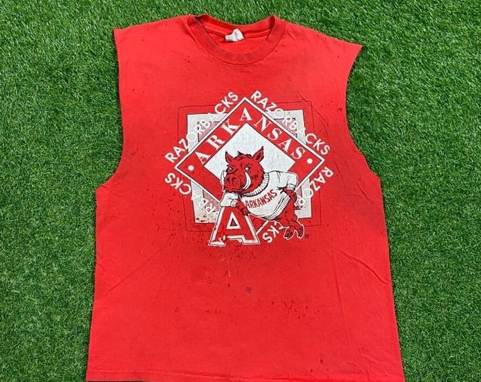 Vintage Arkansas Razorbacks T Shirt Tee Hanes Made USA Size Xtra Large XL NCAA College Basketball Fayetteville