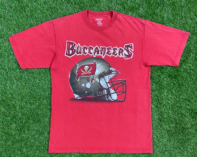 Vintage Tampa Bay Buccaneers T Shirt Tee Reebok Size Small S NFL Football Super Champions Tom Brady TB12