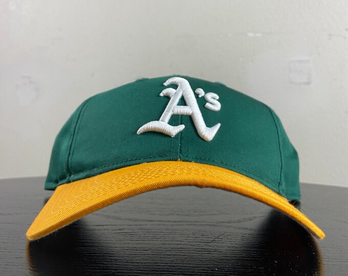 Vintage Oakland A's Snapback Hat Size Small / Medium Athletics California MLB Baseball Jose Canseco 1990s 90s
