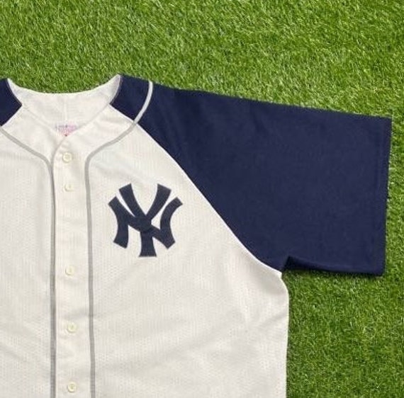 Vintage New York Yankees Jersey Majestic Size XXL 2XL MLB 