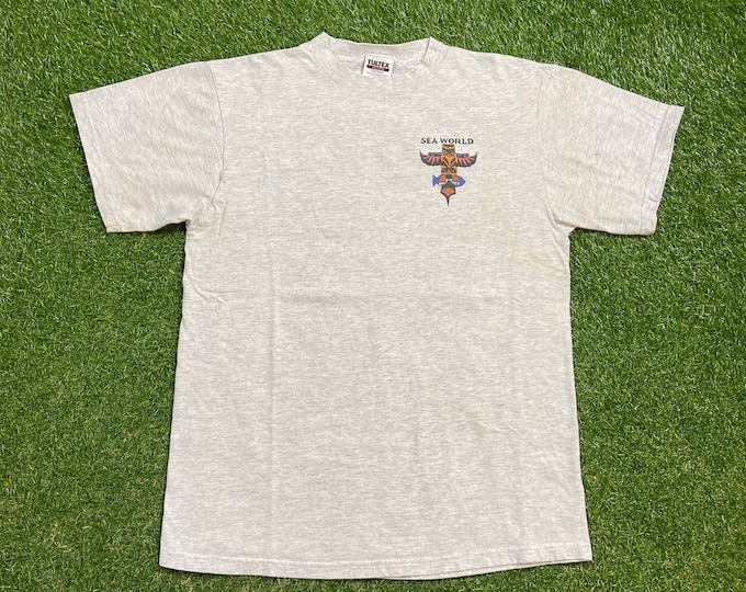 Vintage Sea World T Shirt Tee Tultex Made USA Size Large L Orlando Florida Amusement Theme Park Planet Ocean 1990s 90s