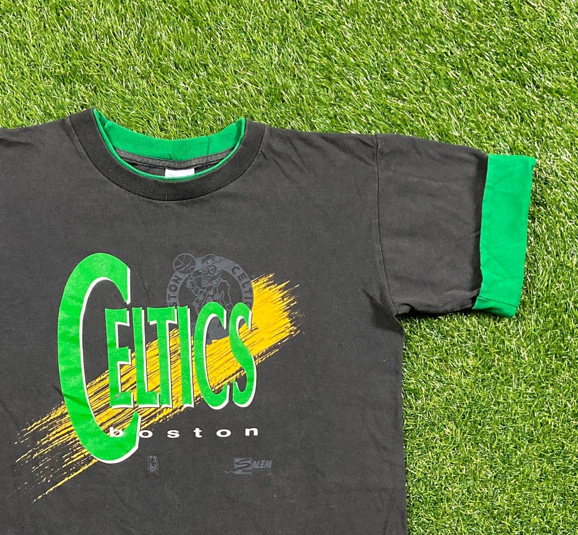 Boston Celtics - Unisex t-shirt – Modern Vintage Apparel