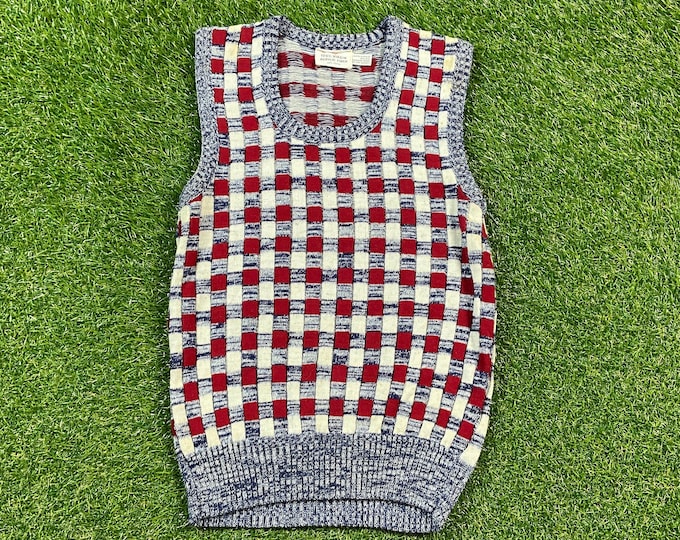 Vintage Multicolor Crewneck Sweater Vest Size Medium M Quality Warm Winter Fashion Pull Over 1990s 90s