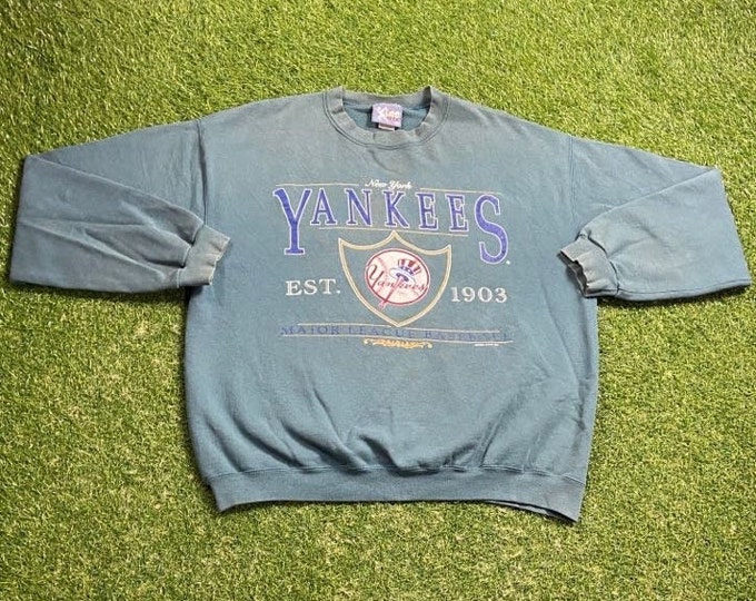 Vintage New York Yankees Crewneck Sweatshirt Made USA Size Large L MLB Baseball NY Bronx Bombers Judge Jeter 1990s 90s Pull Over Oversized