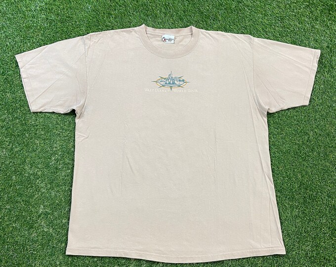 Vintage Walt Disney World Tour T Shirt Tee Made USA Size XXL 2XL WDW Disneyland Magic Kingdom Mickey Mouse 1990s 90s