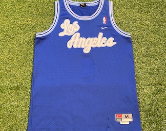 Vintage Los Angeles Lakers Kobe Bryant #8 Jersey Nike Size Medium M NBA Basketball California Black Mamba Classic Throwback Magic Lebron 00s