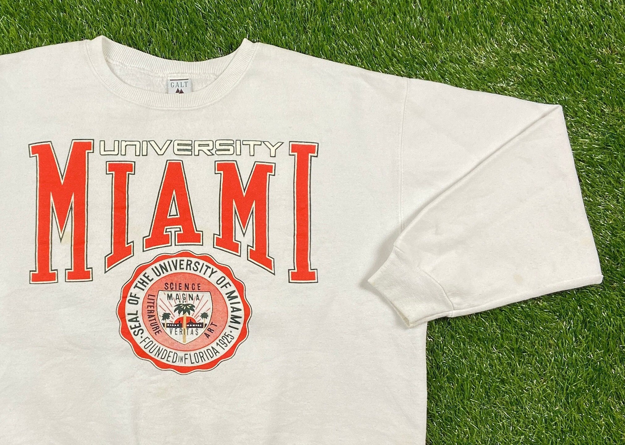 Vintage University of Miami Hurricanes Crewneck Sweatshirt Made USA Xtra  Large XL 305 The U Miami Style Florida NCAA College Football 1990s
