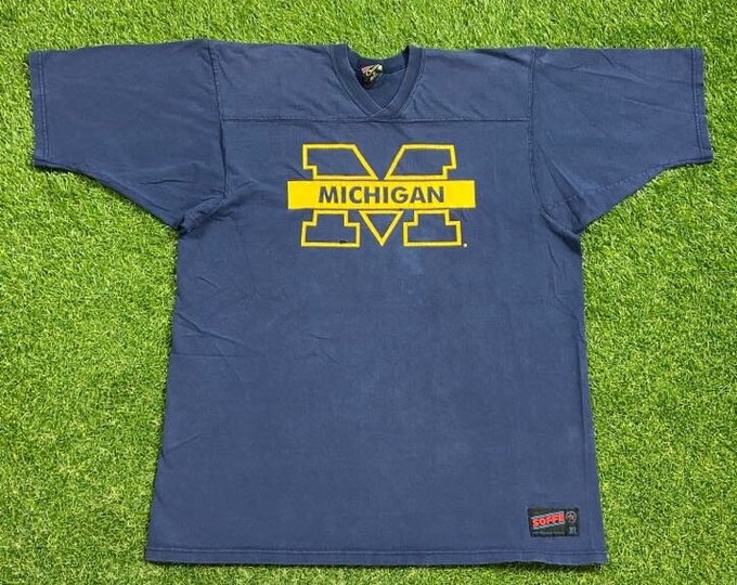 Vintage University of Michigan Wolverines T Shirt Tee Made USA Size Xtra Large XL NCAA College Football Basketball Detroit 1990s 90s